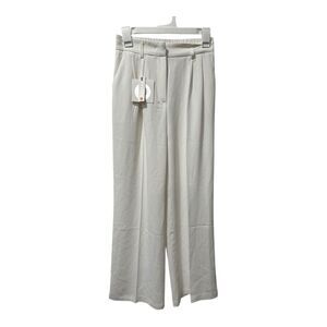 Decivi Wome’s Cream Wide-Leg Pants